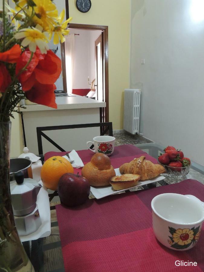 Oleandro E Glicine Apartment Lecce Bagian luar foto