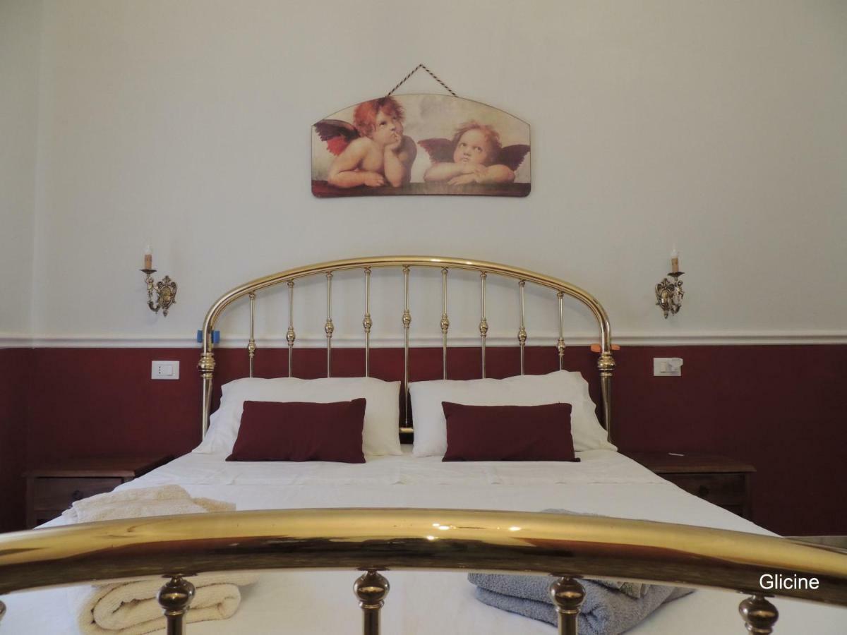Oleandro E Glicine Apartment Lecce Bagian luar foto